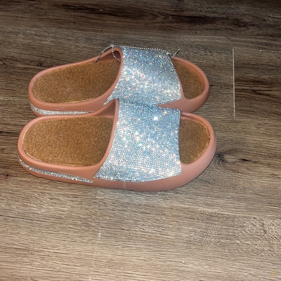 Brown Rhinestone Slides - Picture 5 of 7